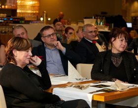 Kateřina Neumannová, česká olympionička a Jan Smigmátor, český swingový zpěvák (96)